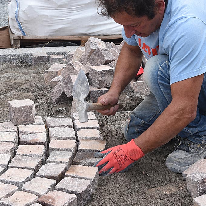 Travaux-rue-du-Chateau4 rénovation des pavés rue du château
